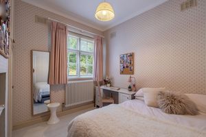 Photo 19- click for photo gallery